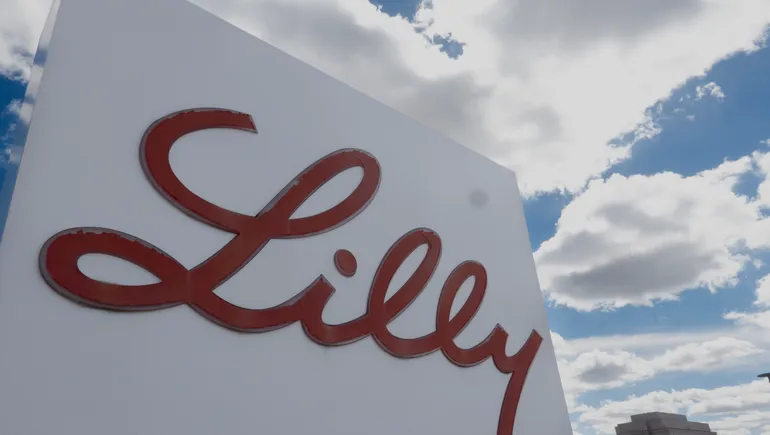 Lilly’s once-weekly insulin matches daily shots in late-stage tests